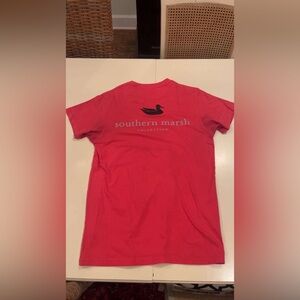 Men’s red southern marsh T shirt Small